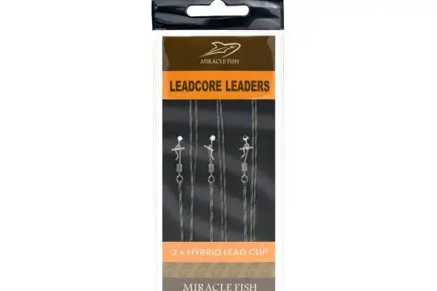 Zestaw przyponów leadcore z klipsami do bezpiecznego mocowania ciężarka. Idealne, by dowiedzieć się, jak połączyć leadcore z żyłką główną.