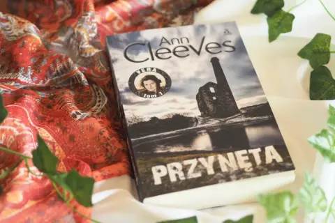 Przynęta Ann Cleeves – intrygująca historia inspektor Vera Stanhope