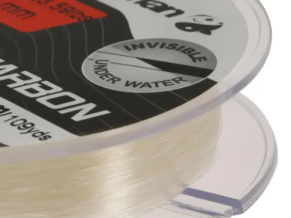 Szukasz idealny fluorocarbon na szczupaka? Ta żyłka jest niewidoczna pod wodą, co zwiększa szanse na udany połów.