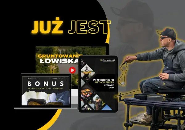 Wędkarz z feederem w ręku, gotowy do łowienia. Na ekranach komputerów i tabletów materiały o tym, co to jest feeder w wędkarstwie i jak się przygotować do zawodów.